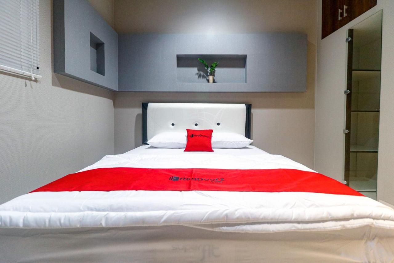 Reddoorz Near Kebon Jeruk ג'קרטה מראה חיצוני תמונה